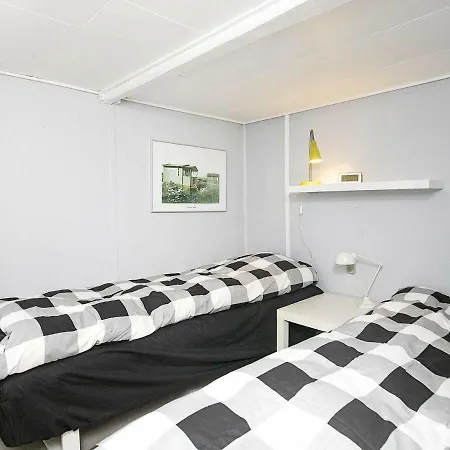 Hébergement de vacances One-bedroom Holiday In 2 *